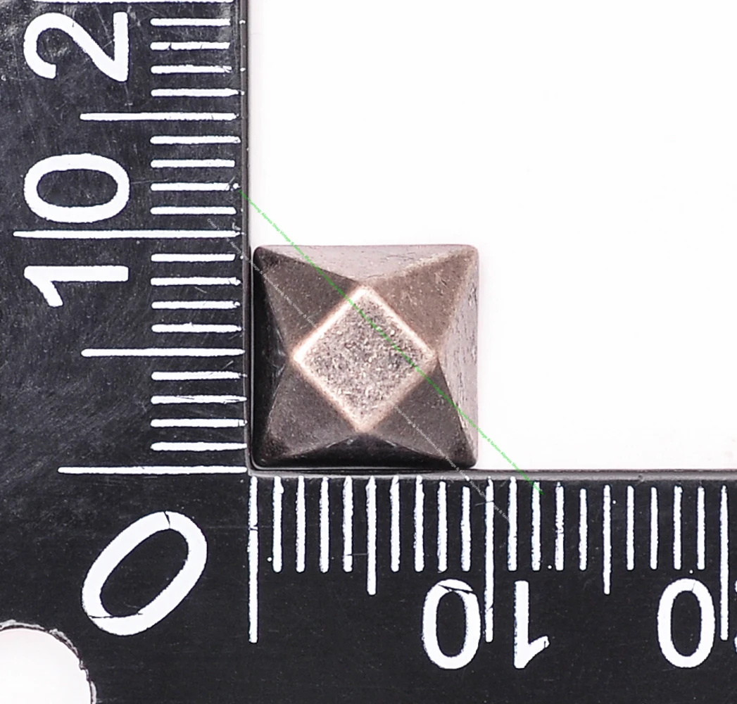 30 шт. серебряные гвозди с обивкой в стиле ретро многогранные заклепки хит гвоздей