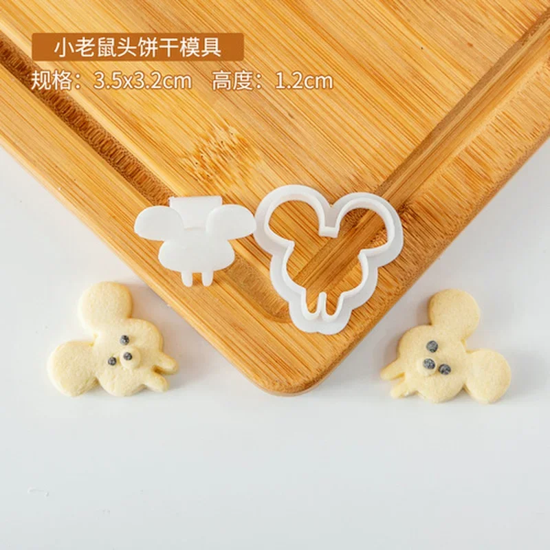 

Формочка для печенья в виде мультяшных животных