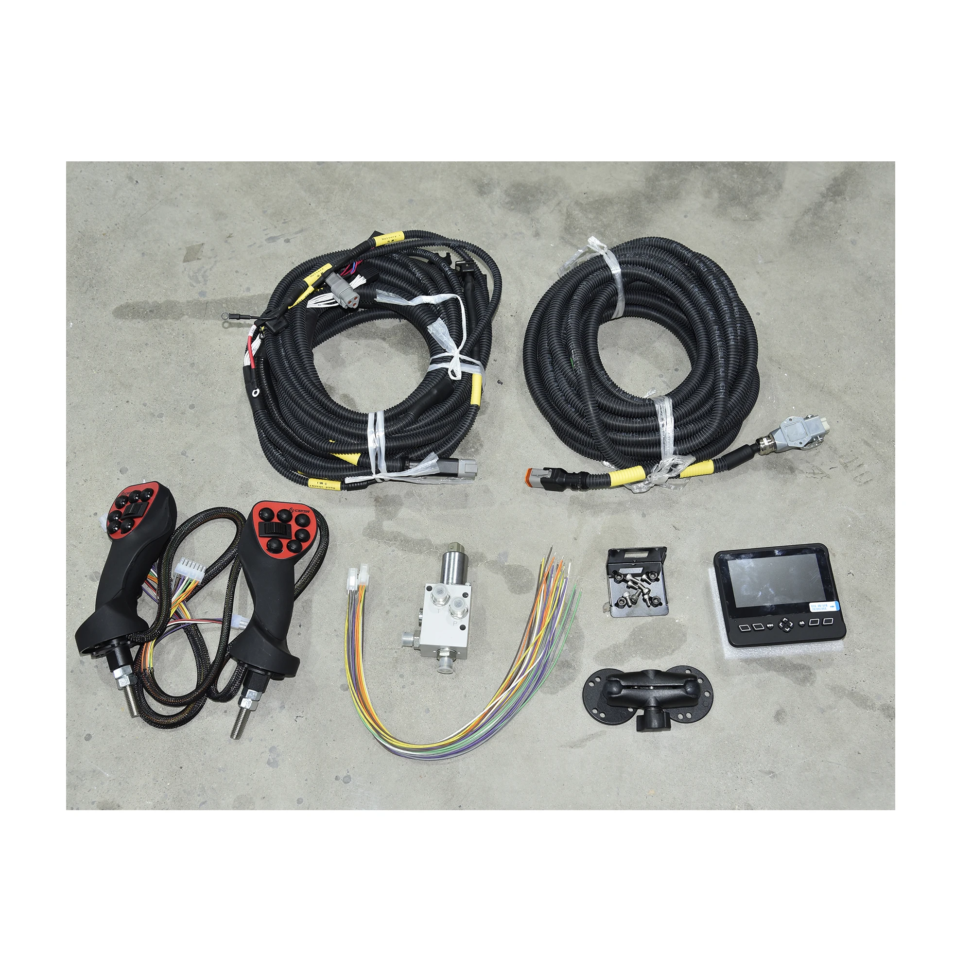 

CATSU Excavator proportional system for tiltrotator tilt hitch bucket