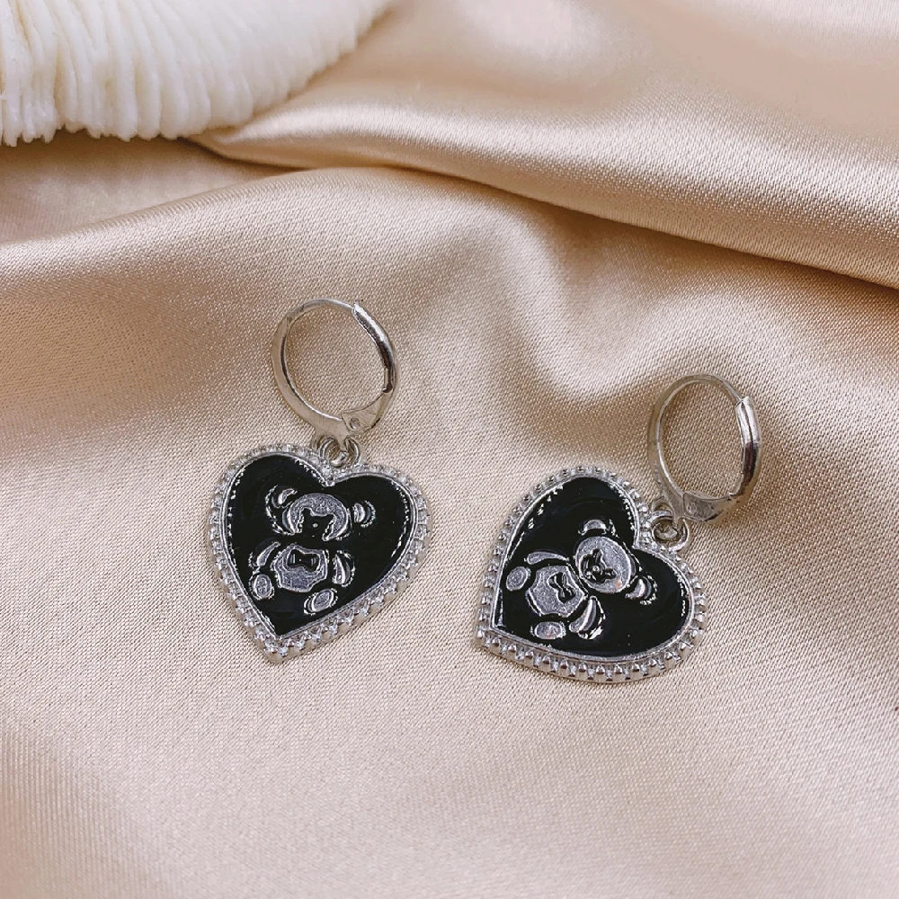 

New Heat Pendant Black Dripping Love Bear Drop Dangle Earrings Punk Jewelry For Cool Women Girl Friendship Gifts
