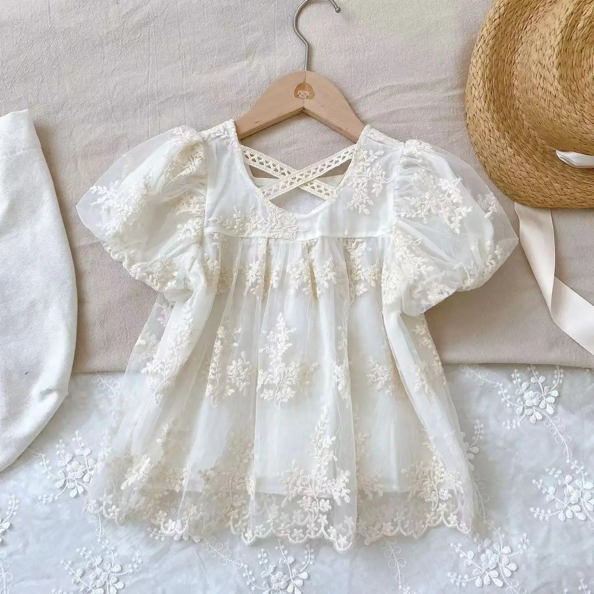 2023 Summer New Childrens Clothing Korean Edition Kids Girls Lace Mesh  Princess Style Doll Neck Top 2 3 4 5 T