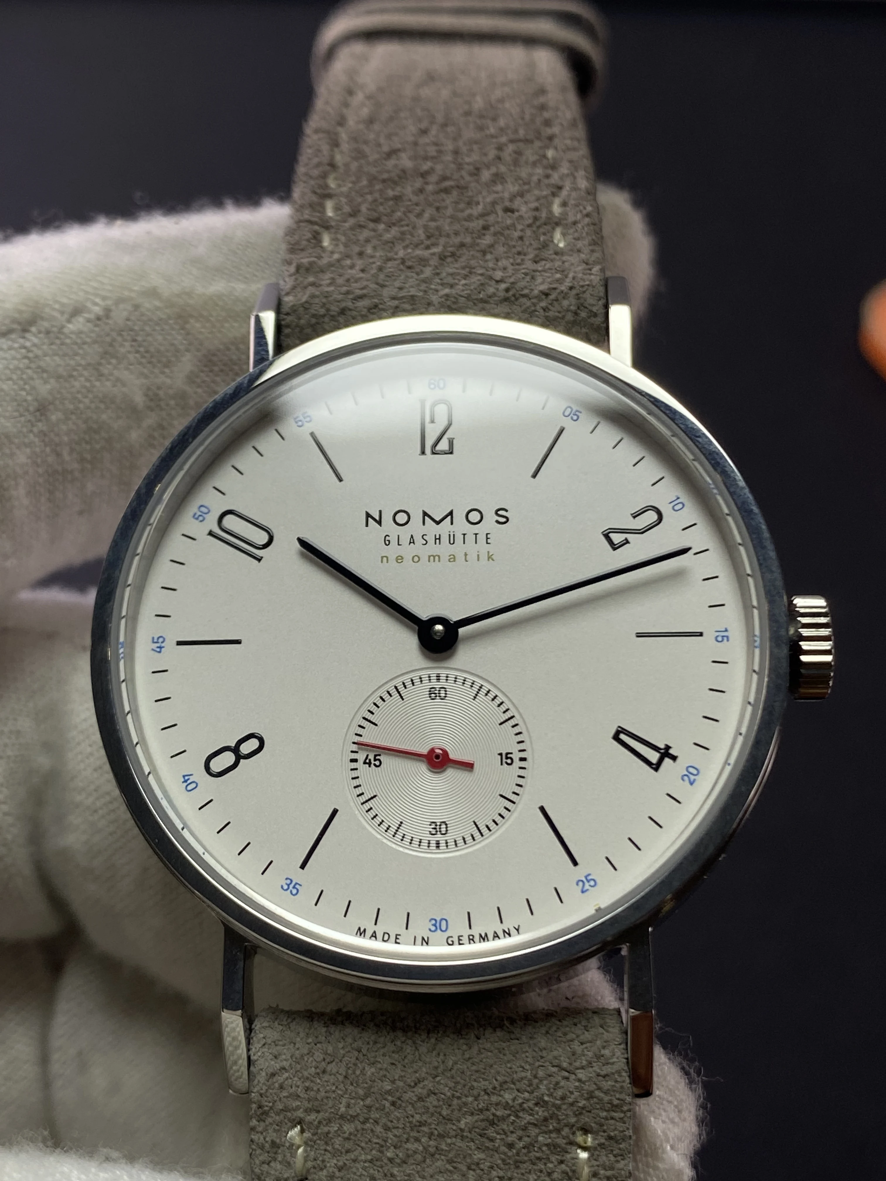 Фото NOMOSBauhaus минималистичные и нишевые автоматические механические мужские часы с механизмом чайки ST1701 художественная модель небольшого размера №2