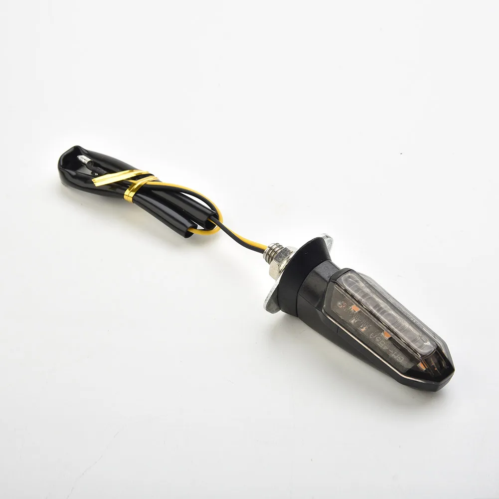 

Motorcycle Turn Signal Lights Blinker Durable For 250R 500R 650R For Dirt Bike Indicator Lamps Parts Practical