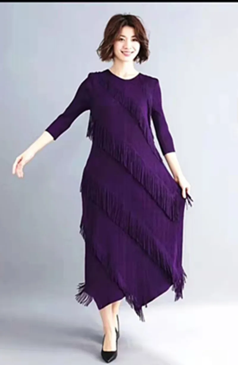 

Miyake pleated French fringe 3-sleeve dress 87613
