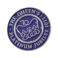 her majesty the queen elizabeth platinum jubilee enamel metal pin badge gb union jack 70 years jubilee street party brooch
