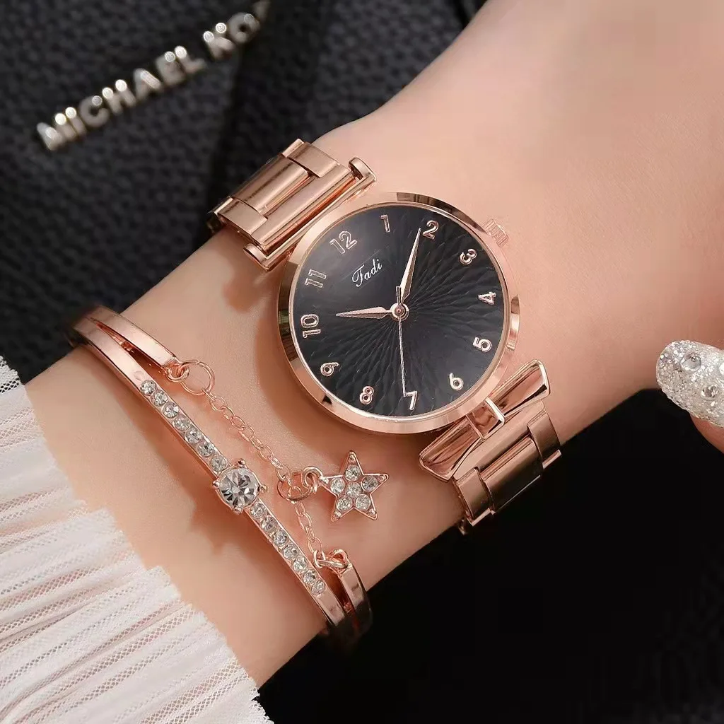 Часы женские кварцевые со стальным браслетом и циферблатом Роскошные 2022