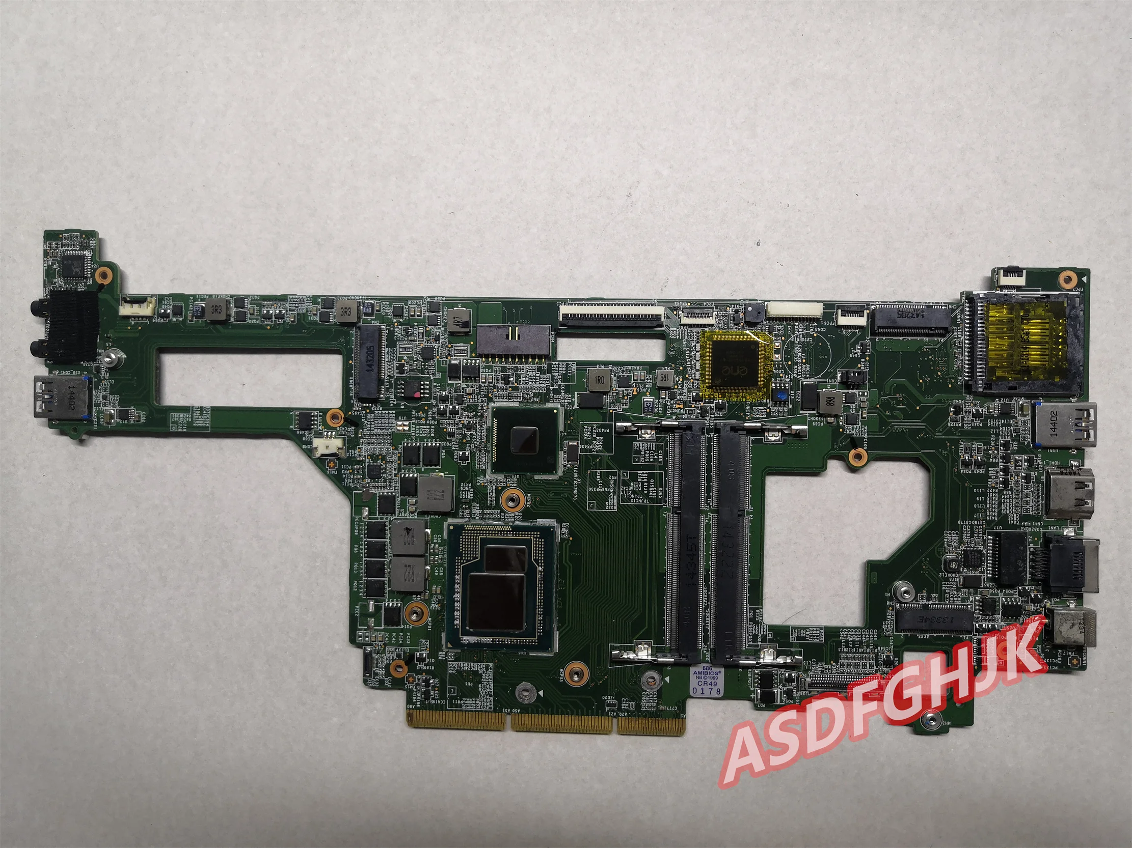 

Оригинальная модель для ноутбука MSI ms-13f11 gs30 с процессором i7, 100% протестирована полностью