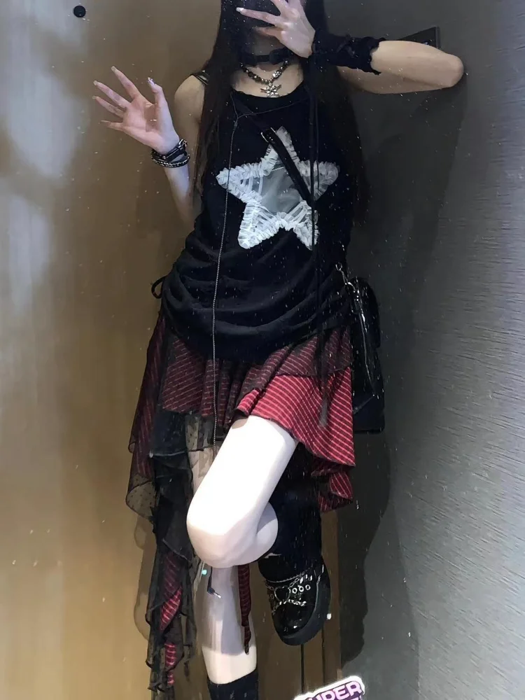 

2023 New American E-Girl Sleeveless Star Black Tank Top+ Y2K Punk Irregular Skirt for Women Summer Grunge Two Piece Sets