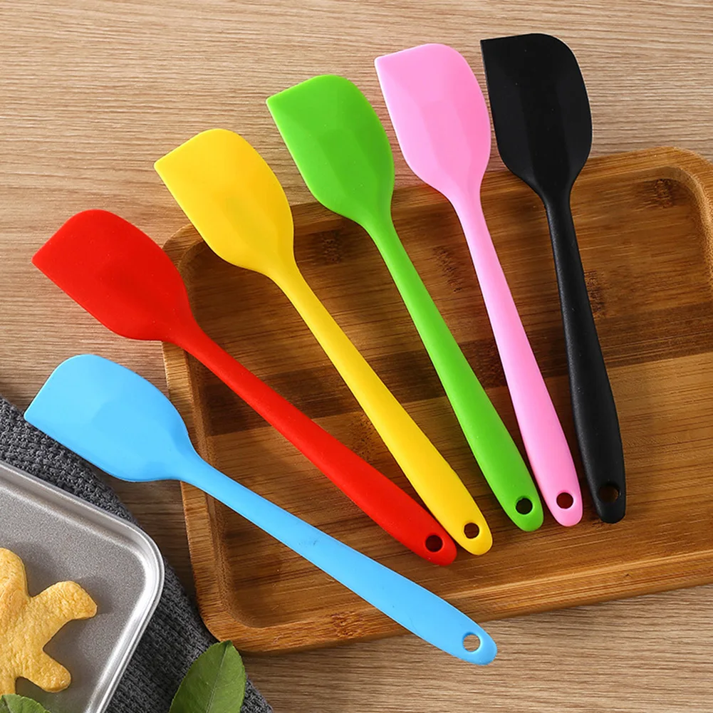 

Silicone Spatulas Cream Baking Scraper Non Stick Butter Spatula Cutter Chocolate Smoother Heat Resistant Kitchen Pastry Tools