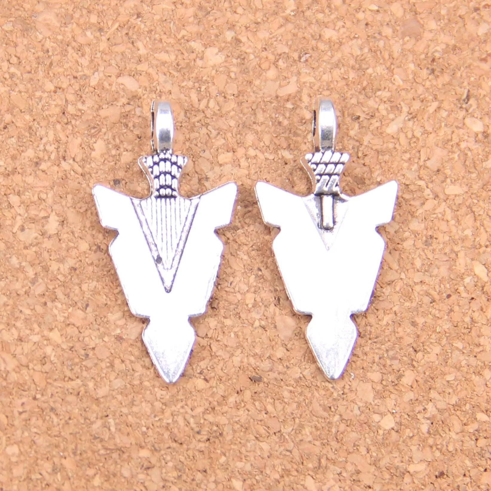 

96pcs Charms indian arrowhead dagger 28x15mm Antique Pendants,Vintage Tibetan Silver Jewelry,DIY for bracelet necklace