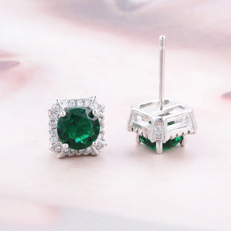 

Женские серьги-гвоздики из серебра 925 пробы, с бриллиантами