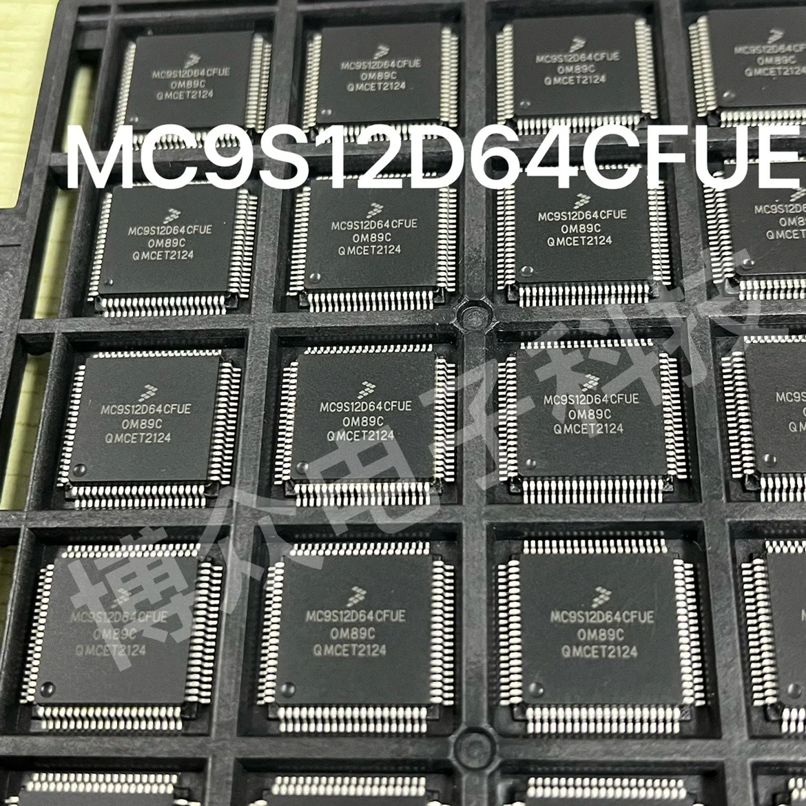 

MC9S12D64MFU автомобильный компьютер процессор чип QFP80 новый оригинальный спот