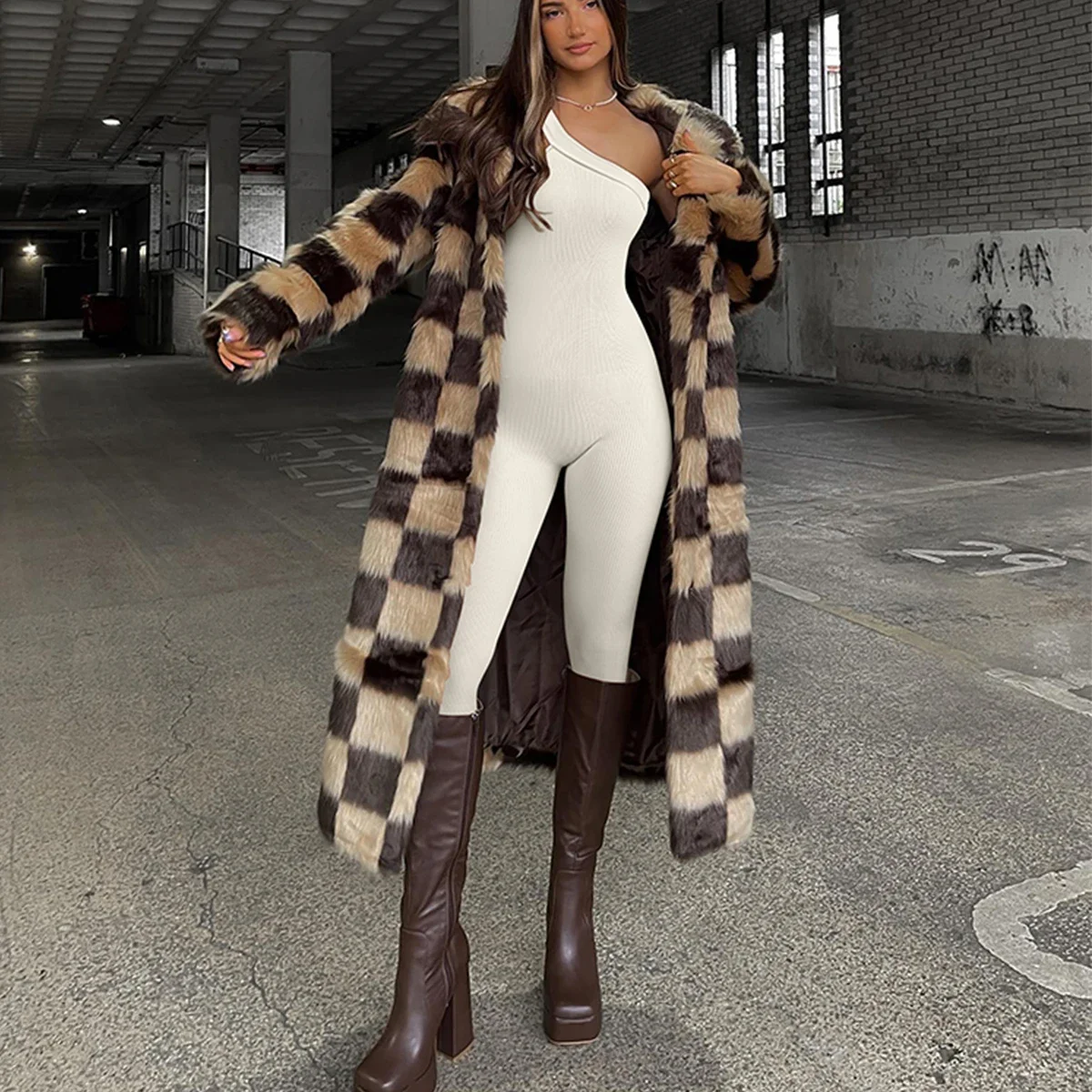 Новый осенний женский комбинезон в рубчик на одно плечо цельный бесшовный