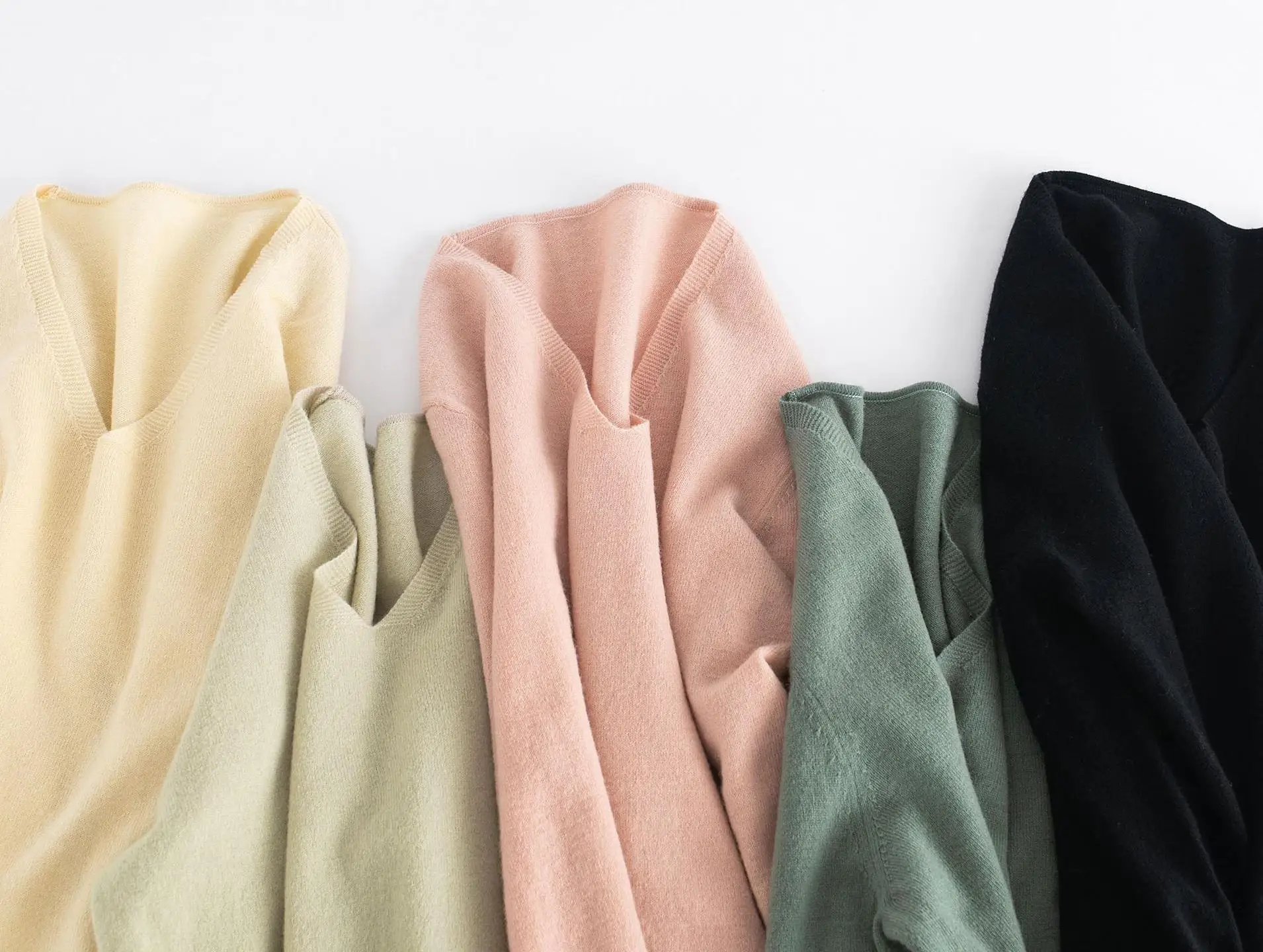 

Женский Однотонный свитер с V-образным вырезом, с длинным рукавом