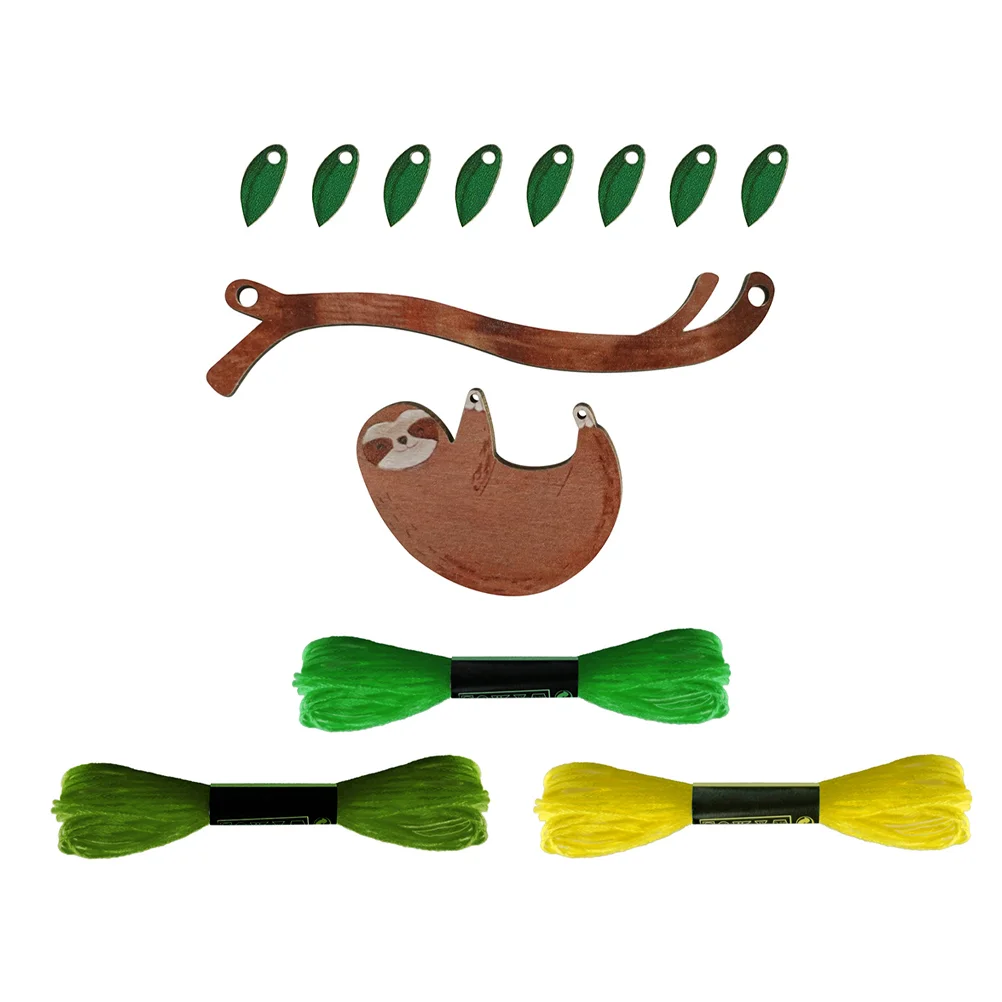 1 Set of Sloth Themed Pendant DIY Accessory Wooden Sloth Pendant Car Decoration