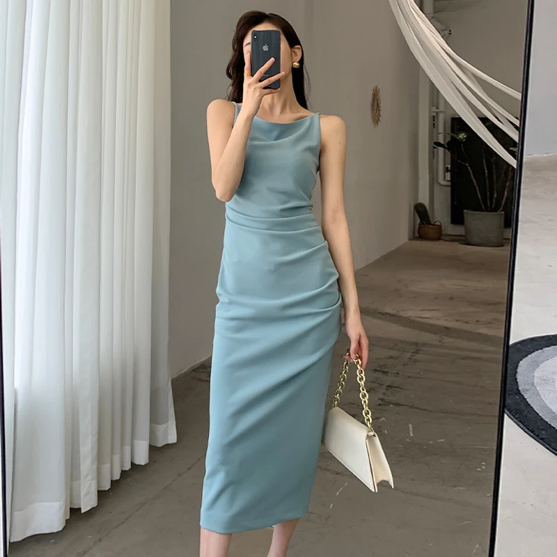 Новинка 2024 летняя одежда длинное приталенное платье на бретельках с эффектом