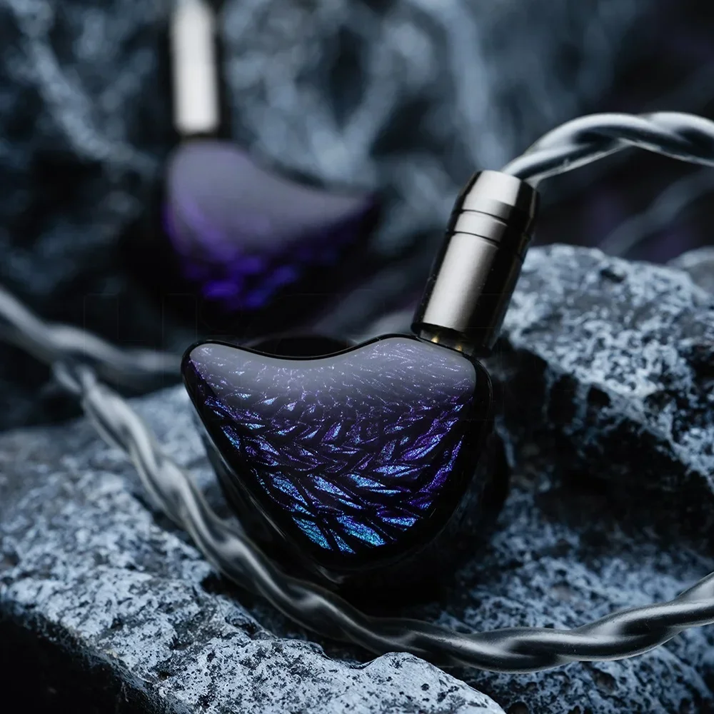 Фото Наушники-вкладыши Kinera Celest Wyvern Black с 10-мм LCP динамическим драйвером и съемным микрофоном на штанге, аудиокабель для IEM-наушников №2