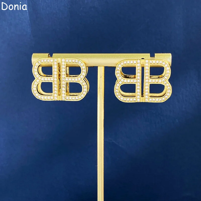 

Donia Jewelry Fashion Double-Sided Letters Titanium Steel Micro-Inlaid AAA Zircon Silver Needle Luxury Earrings