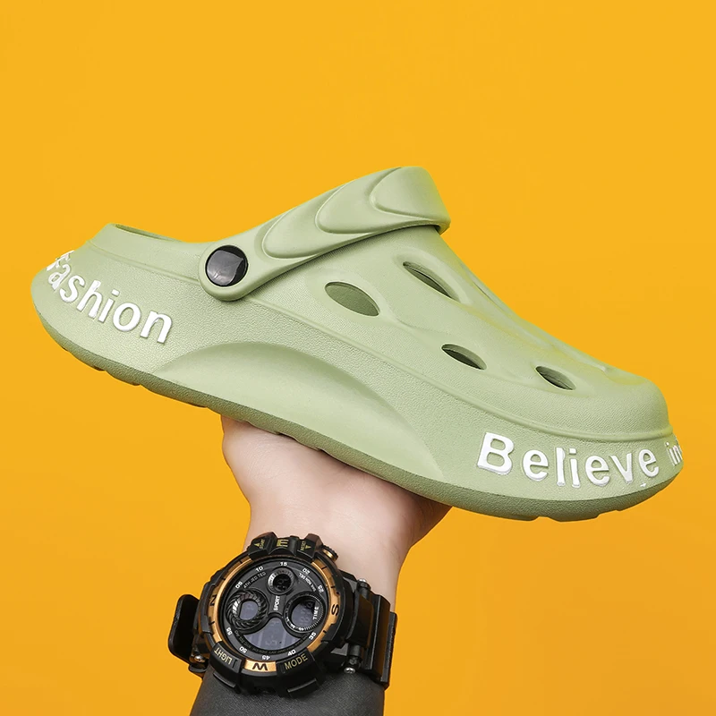 

Men's Summer New Comfortable Garden Shoes Hole Shoes Women's Leisure Fashion Simple Slippers Couple Home Slippers Large