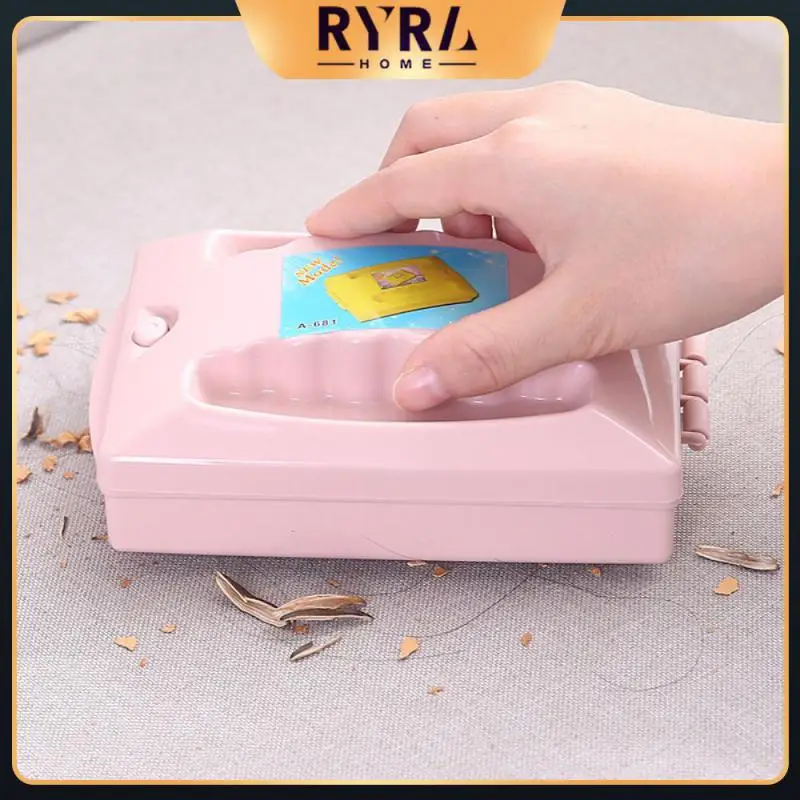 

Double Roller Type Manual Crumb Cleaner Handheld Clothing Hair Removal Brush For Bed Fluff Household Cleaning Supplies Creative