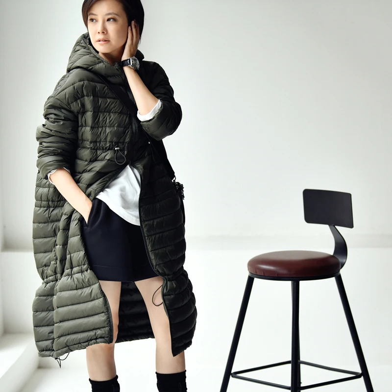 

MICOCO Y1702C Contracted design Light white eiderdown pleated hooded long style Down jacket