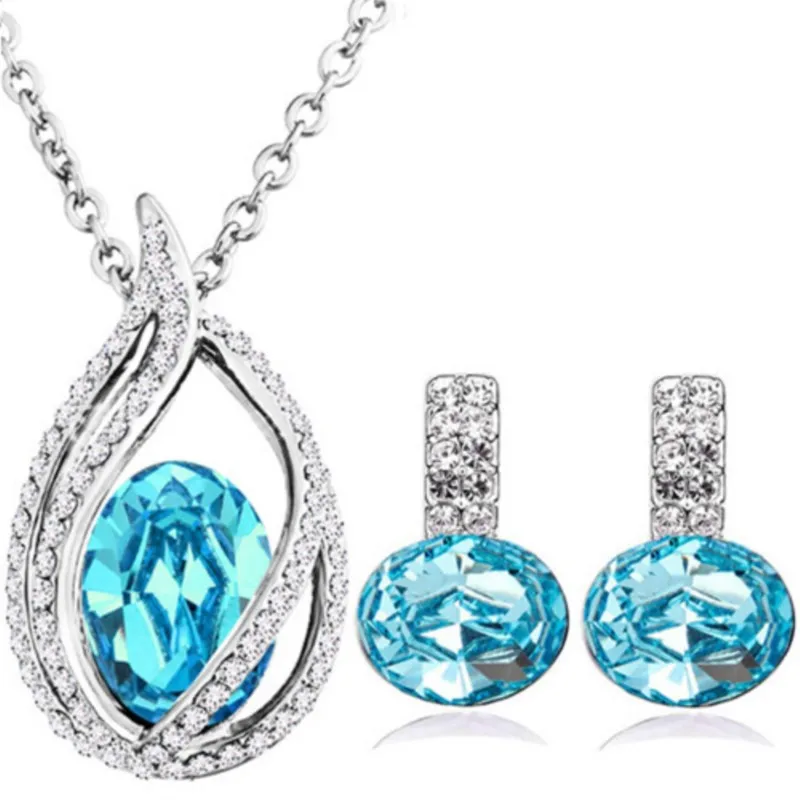 Комплект из колье и серёг с австрийским кристаллом | Украшения аксессуары