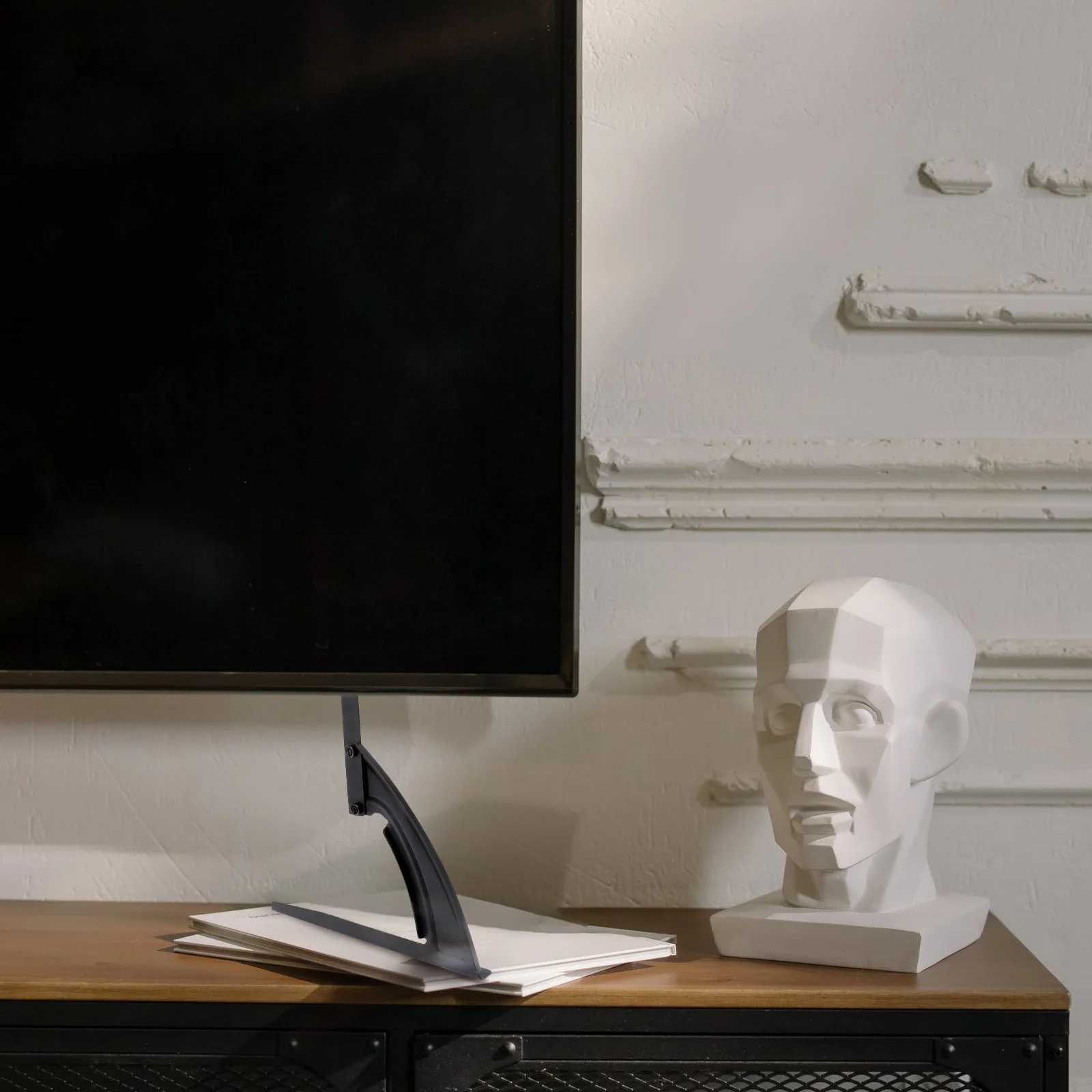 Рисунок 3 - Металлическая прочная настольная