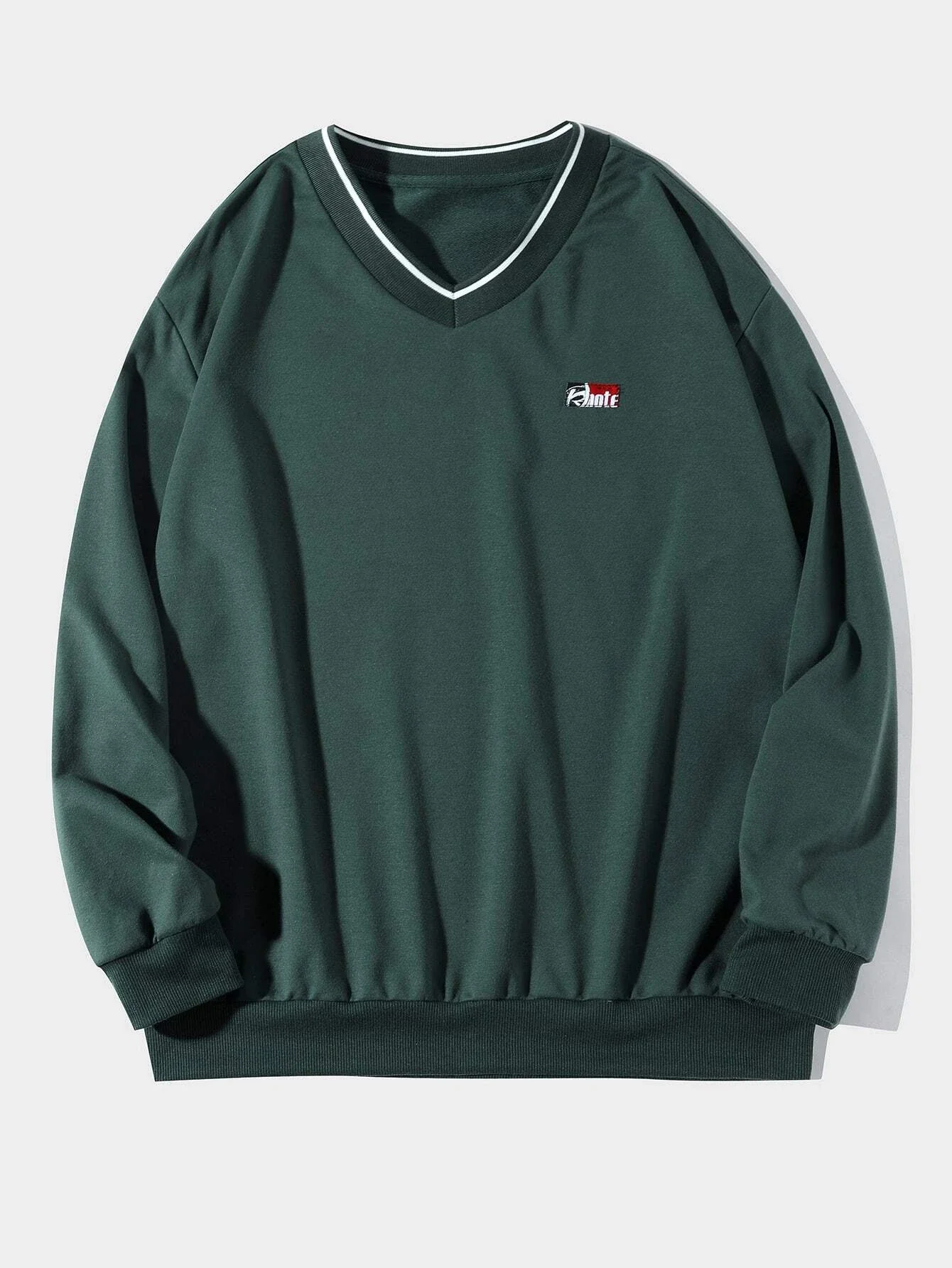 

Men Patch Detail Drop Shoulder Sweatshirt
