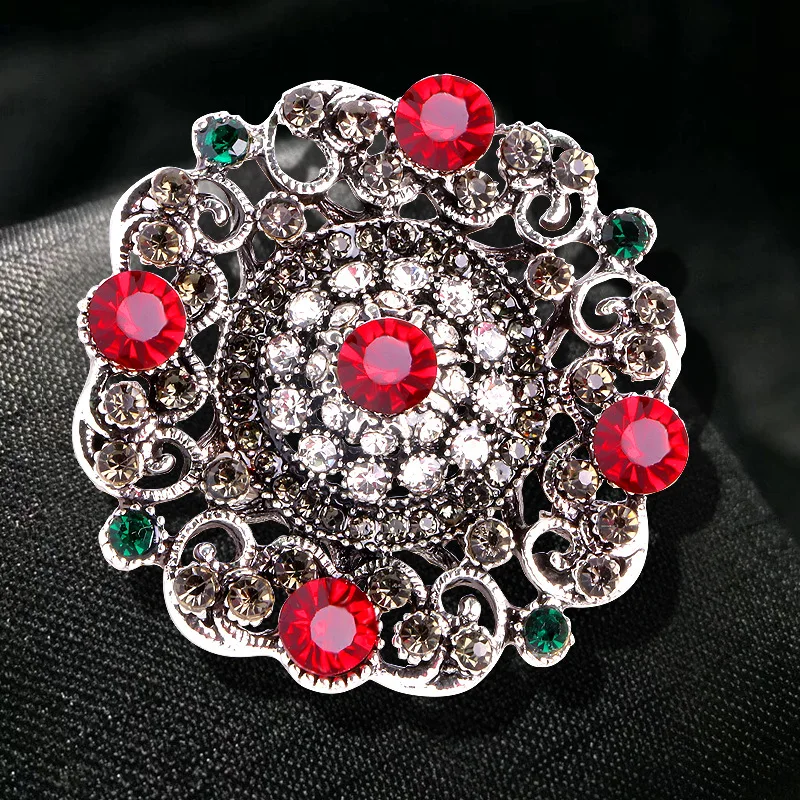 

Vintage Baroque Court Style Brooch Clothing Accessories Pins Temperament High-end Ladies Coat Brooches Corsage Retro Jewelry
