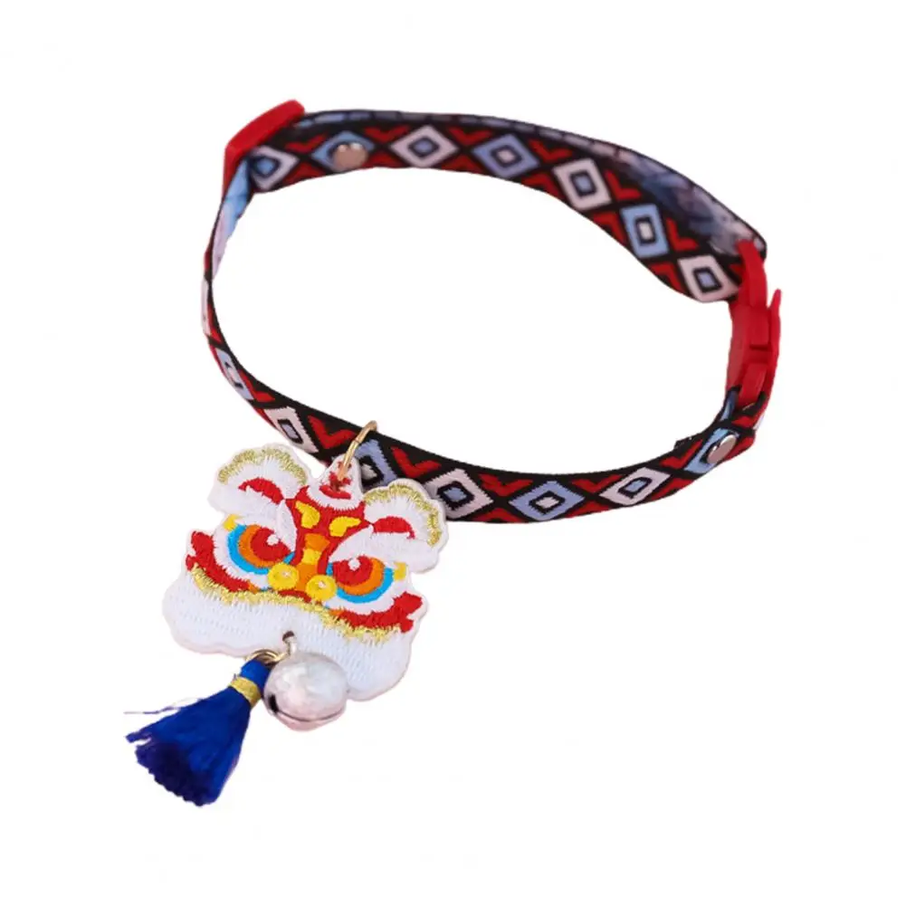 

Beautiful Pet Neck Circle Friendly to Skin Polyester Pet Accessories Pet Necklace Pet Supplies