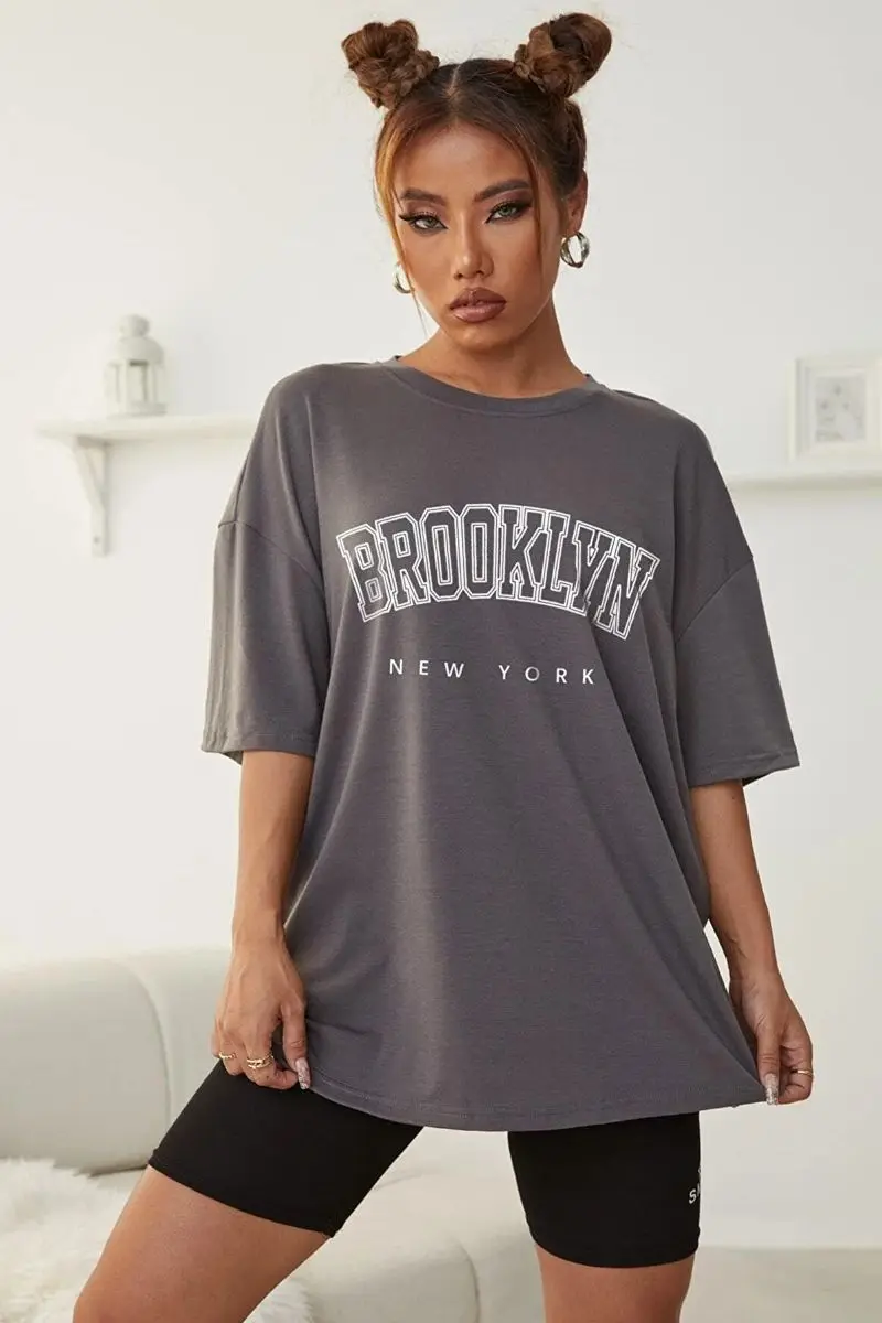 

Brooklyn New York printed Unisex Oversize black t-shirt