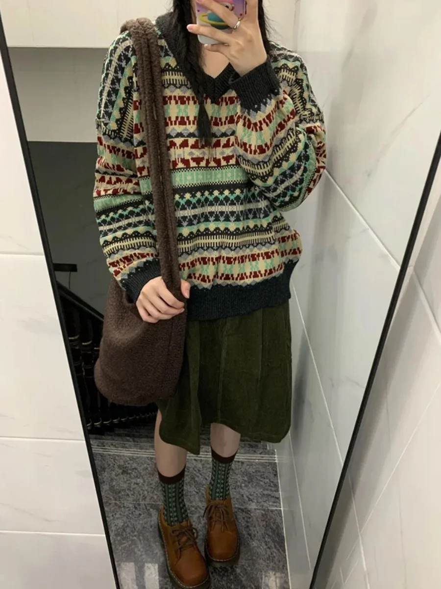 Гонконгский вкус модный ретро контрастный цвет пуловер с v-образным вырезом