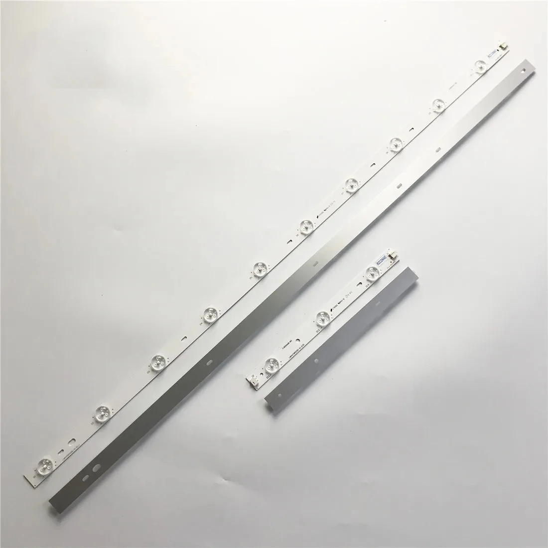 Фонарь с подсветкой 13 ламп для фонарей (L) фонарь (R) 47PFS7109/12 47PFK7109/12 47PFK6589/12 47PFK6549