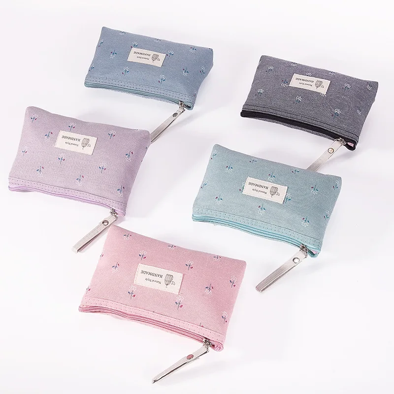 

Холщовая женская косметичка с цветочным принтом, органайзер для туалетных принадлежностей, дорожная сумочка на молнии для стирки, женская ...