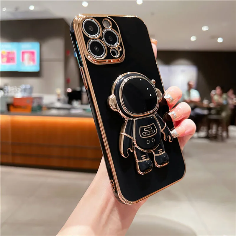 

Plating Stand Phone Case for IPhone 14 13 12 11 Pro Max Mini X XR XS 7 8 Plus SE2 6 Plus 6s Astronaut Silicone Shockproof Cover