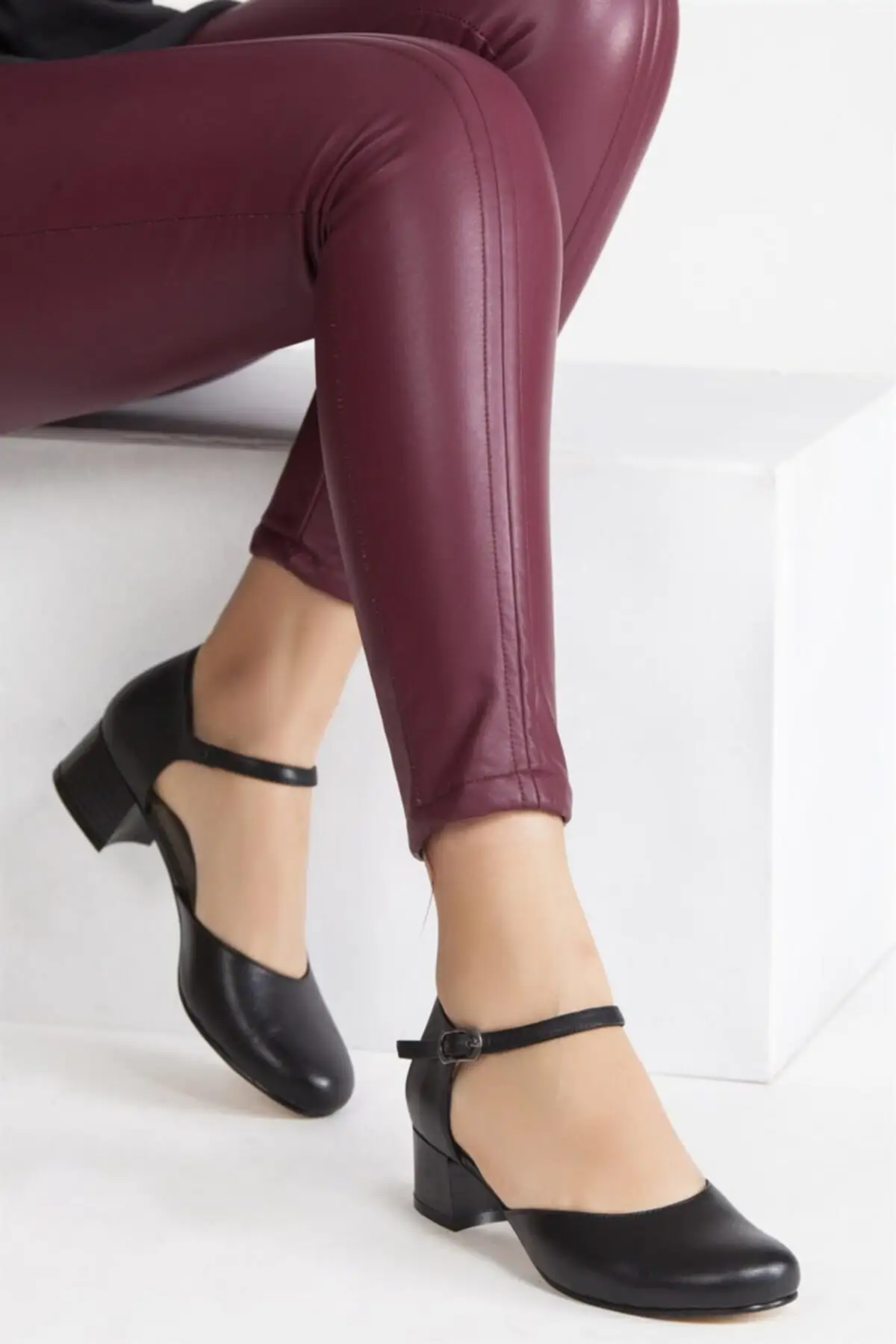 

Deripabuc Genuine Leather Black Women 'S High-Heeled Leather Shoes Shn-0136 SHN-0136