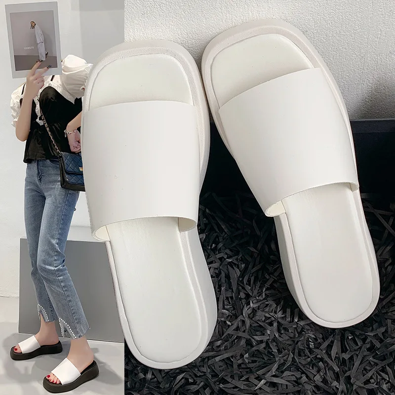 

2022 Solid Color Slippers Spring and Summer New Wedge Square Toe Ins Style Sandals Women's Outer Wear Fashion Trending Slippers