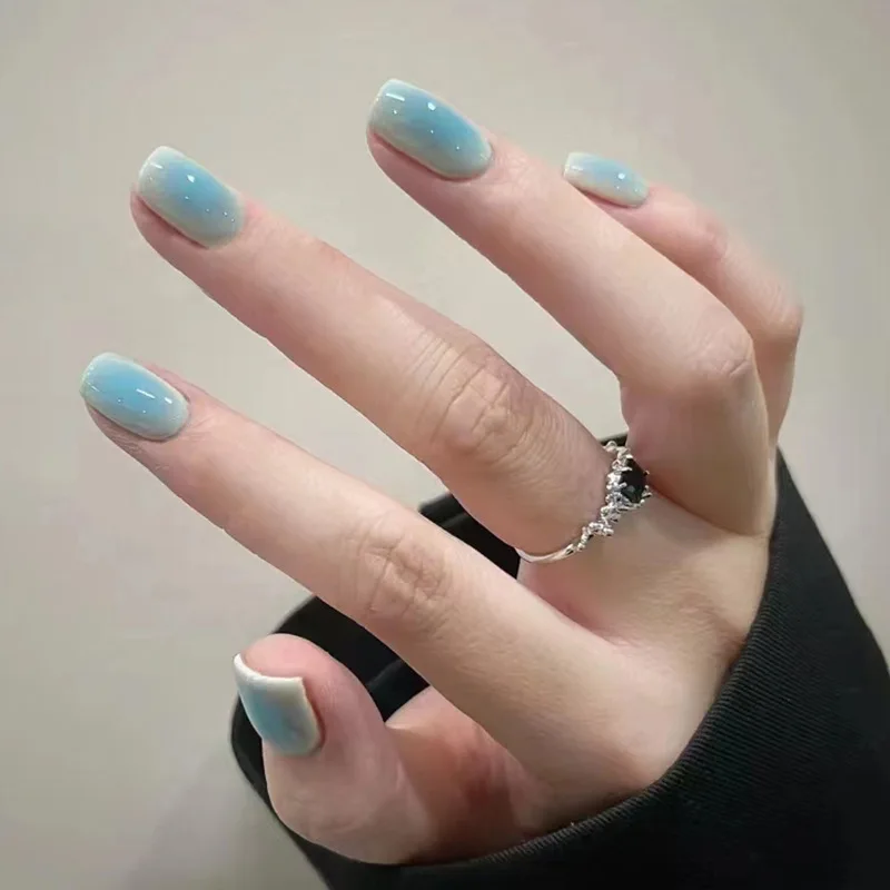 

Short Square Gradient Nails Wearable Removable Finished False Nail Sky Blue Fake Nail 24pcss Per Pack With Wearing Tool