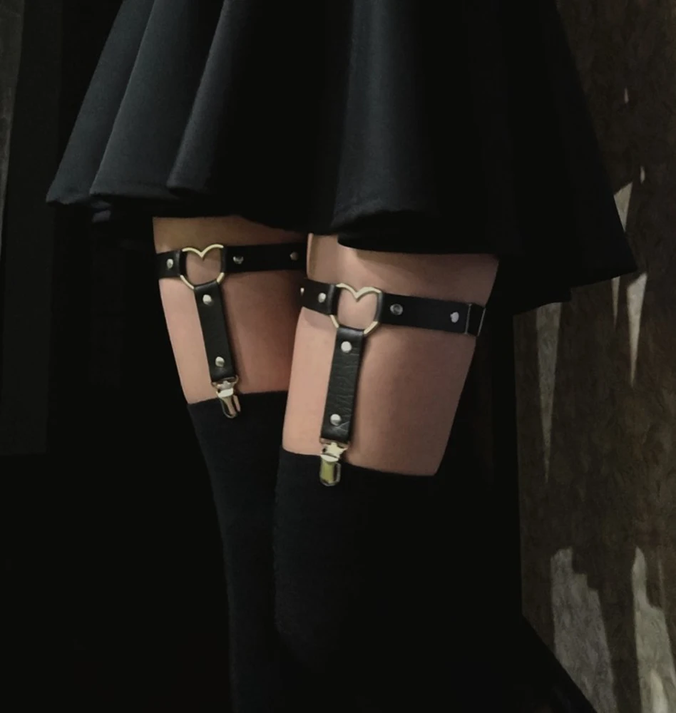 Бюстгальтер-клетка на бретелях черный топ с пентаграммой женское бондажное