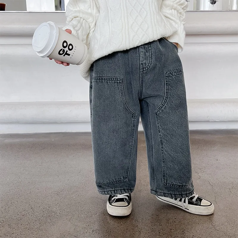 

Детские повседневные джинсовые брюки, новинка зимы 2023, модные кашемировые простые теплые детские джинсы в Корейском стиле ретро для мальчиков