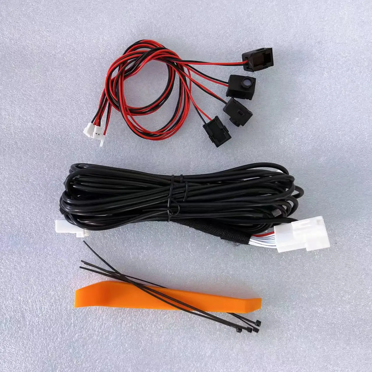 

Интерьер автомобиля, атмосферная полосатая лампа, окружающий свет, светильник для ног, декоративный ледяной синий цвет для Toyota camry 2018 2019 2020 2021 202