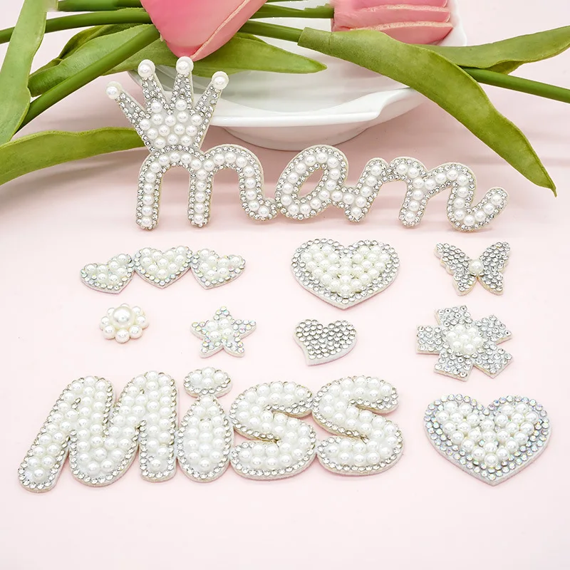 

10pcs Miss Pearl Patches Applique English Letter Pearl Patches for Clothing Bag Accessories Peach Heart Flower "mam" Patches