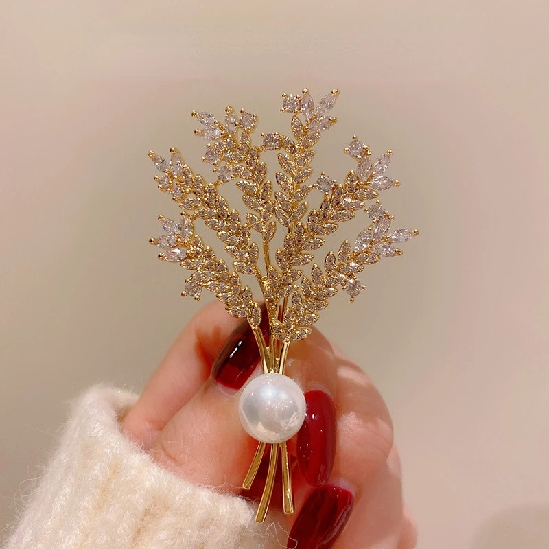 

New High-end Full Diamond Golden Wheat Ear Natural Freshwater Pearl Brooch Corsage Female Elegant Shawl Scarf Buckle