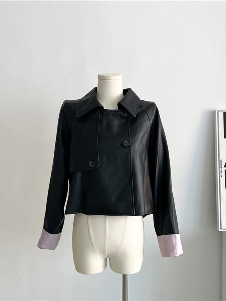 

Куртка женская из искусственной кожи составного кроя, короткая мотоциклетная верхняя одежда с отложным воротником и спущенными плечами, че...