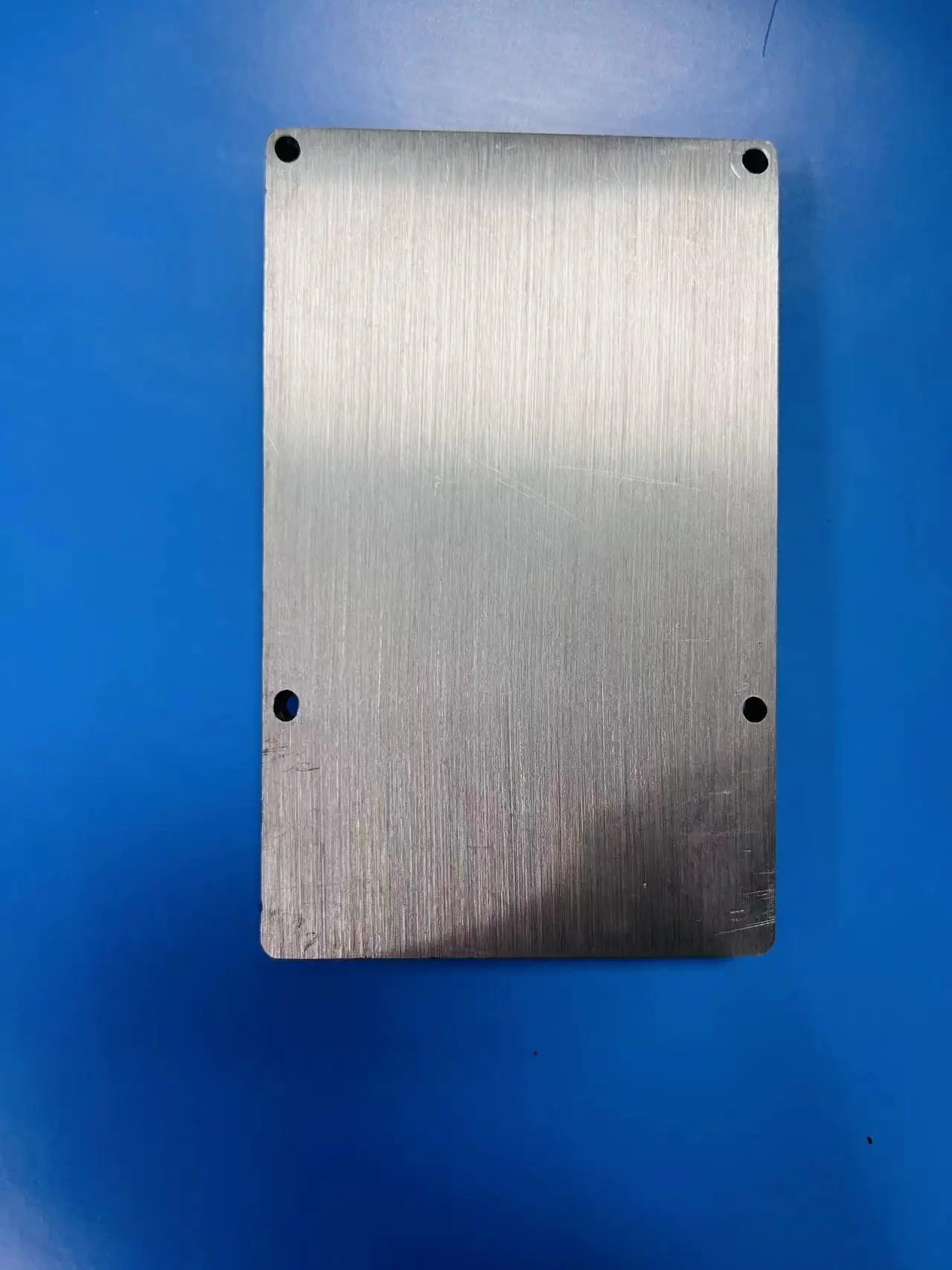 Двухдиапазонный усилитель сигнала мобильного телефона IMSI TMSI IMEI уловитель