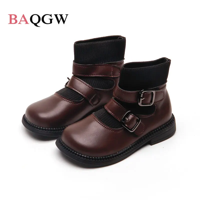 Кожаные ботинки для девочек новинка Осень-зима в британском стиле на пуговицах