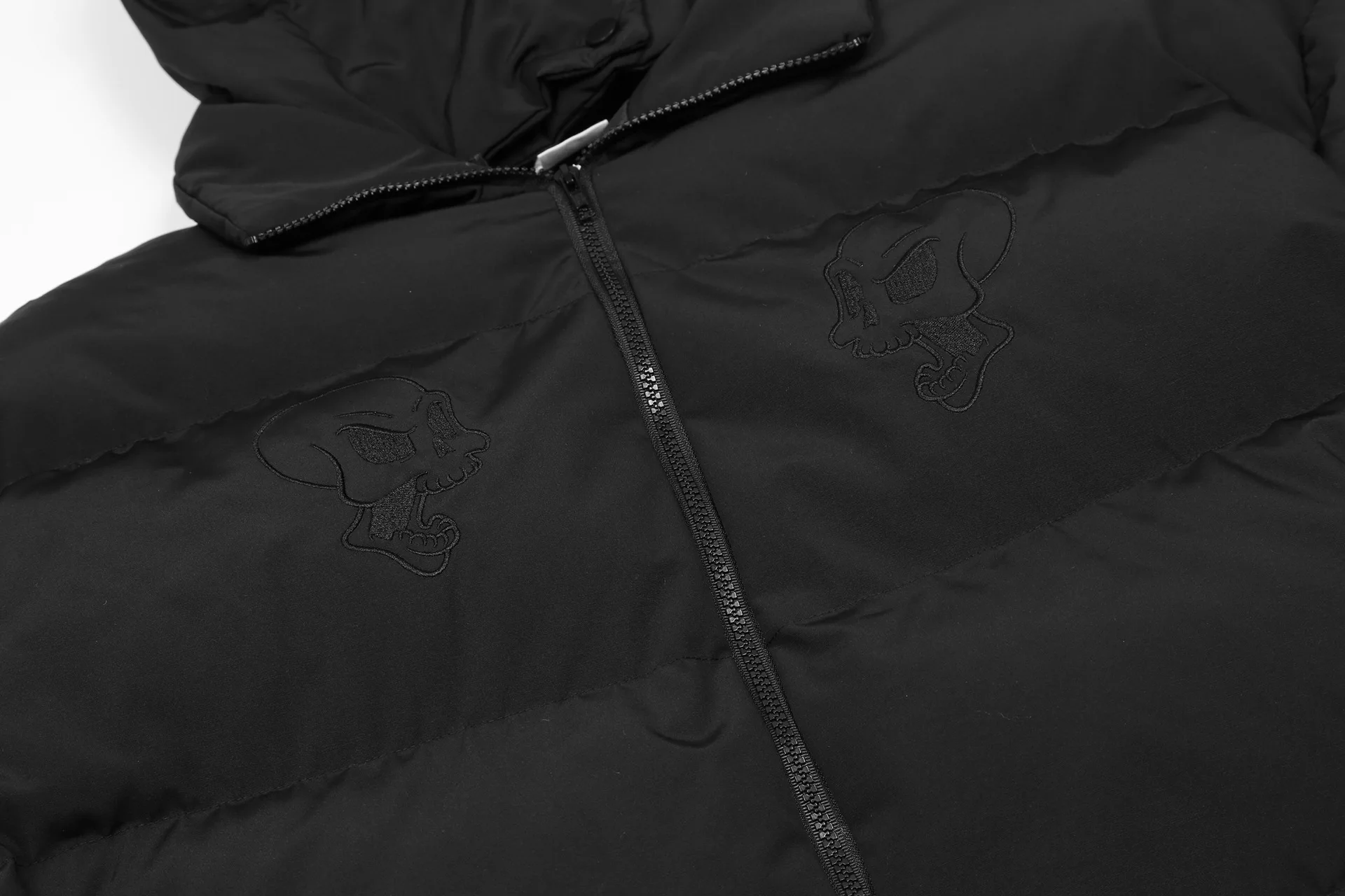 Little Devil Puffer Jacket Black Parkas Outwear Streetwear Skulls Embroidery Harajuku Cotton Fashion Jackets Y2k Coat Men Women