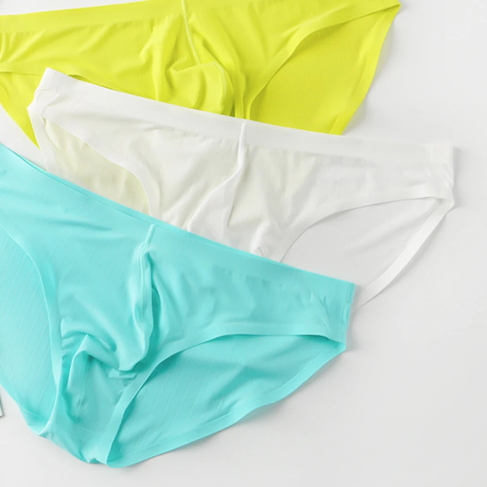

Men Soft Ice Silk Briefs Comfy Seamless Underwear Male Sexy Underpants Breathable Low Waist Panties Kncikers Solid Lingerie