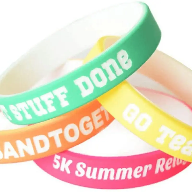 

1 PCS Custom Logo Letters Engraving Color Coated Silicone Bracelet Two Color Layers Wristband For Games Promotion Commemoration