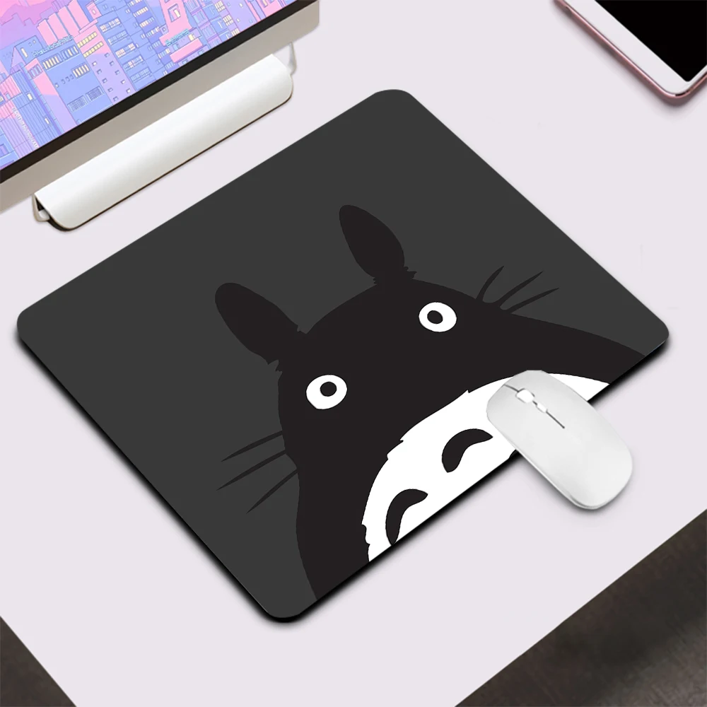 

Студийный коврик для мыши ghiвеликолепный от Totoro, маленький игровой коврик для мыши XXL, компьютерный офисный коврик для мыши, коврик для клави...